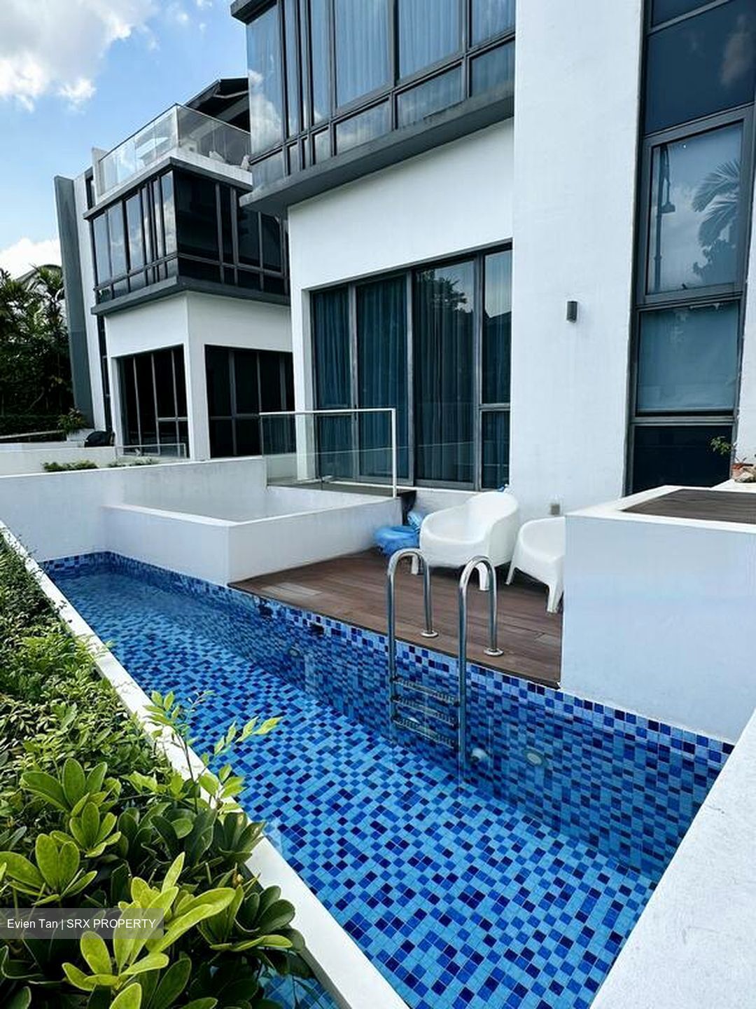 Chiltern Drive (D13), Terrace #469331821